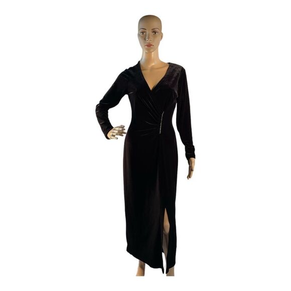 David Wayne Dresses & Skirts - David Wayne Women’s Vintage Black Rhinstone Velvet Evening Gown Dress Size Small
